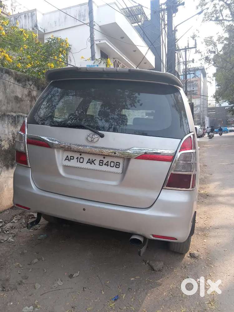 Toyota Innova 2006 Diesel Well Maintained Valid 2030