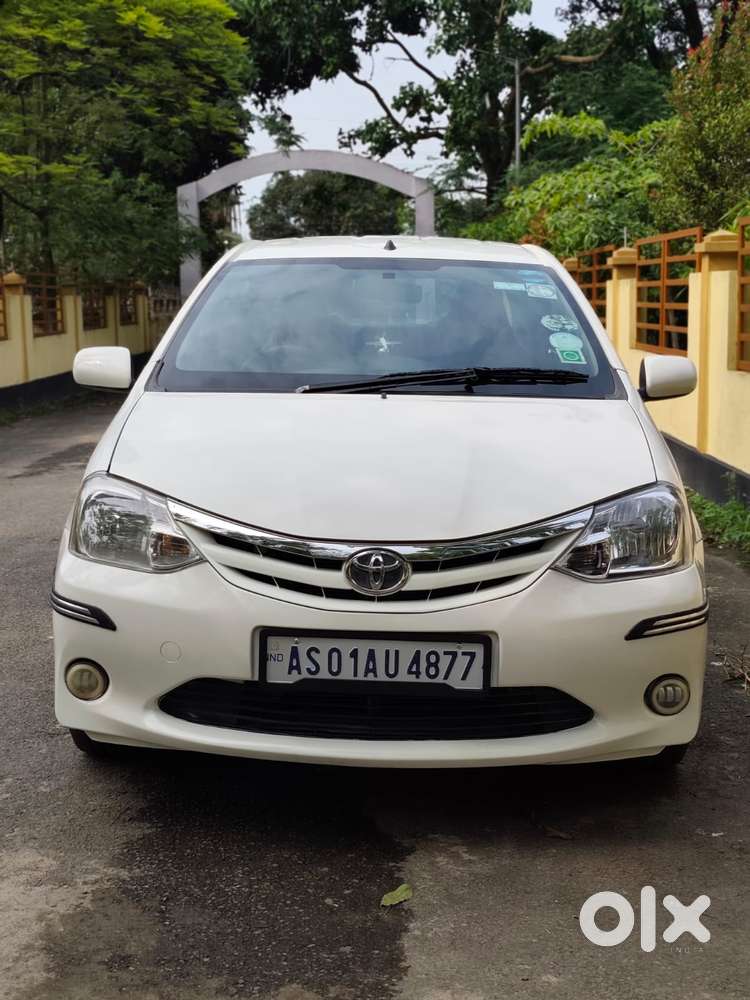 Toyota Etios 2010-2012 J, 2011, Petrol