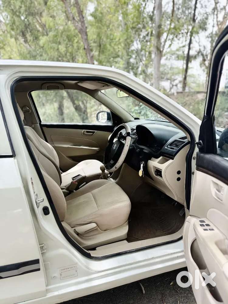 Maruti Suzuki Dzire 2016 Cng & Hybrids 88000 Km Driven