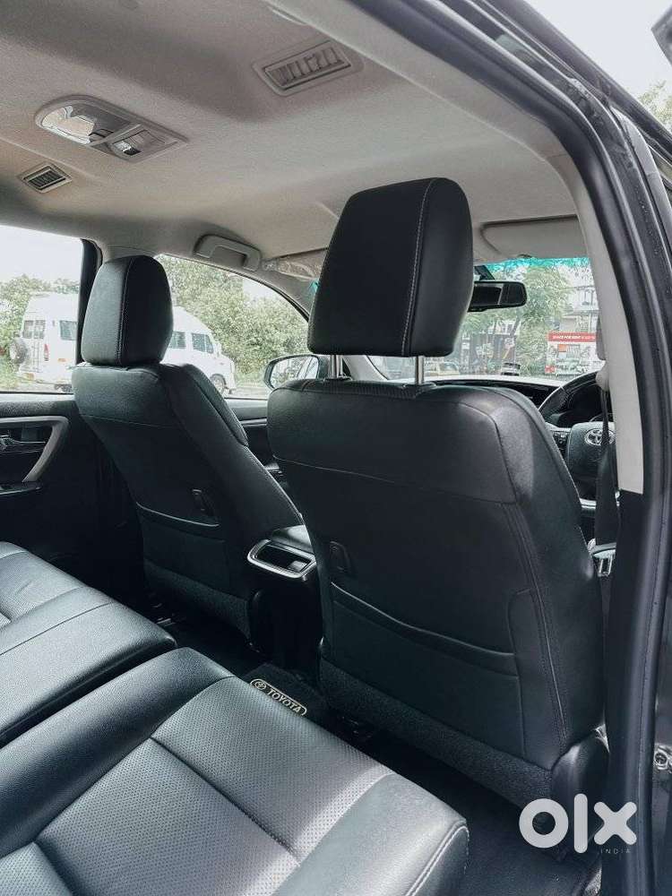 Toyota Fortuner 4x2 At 2.8 Diesel, 2022, Diesel