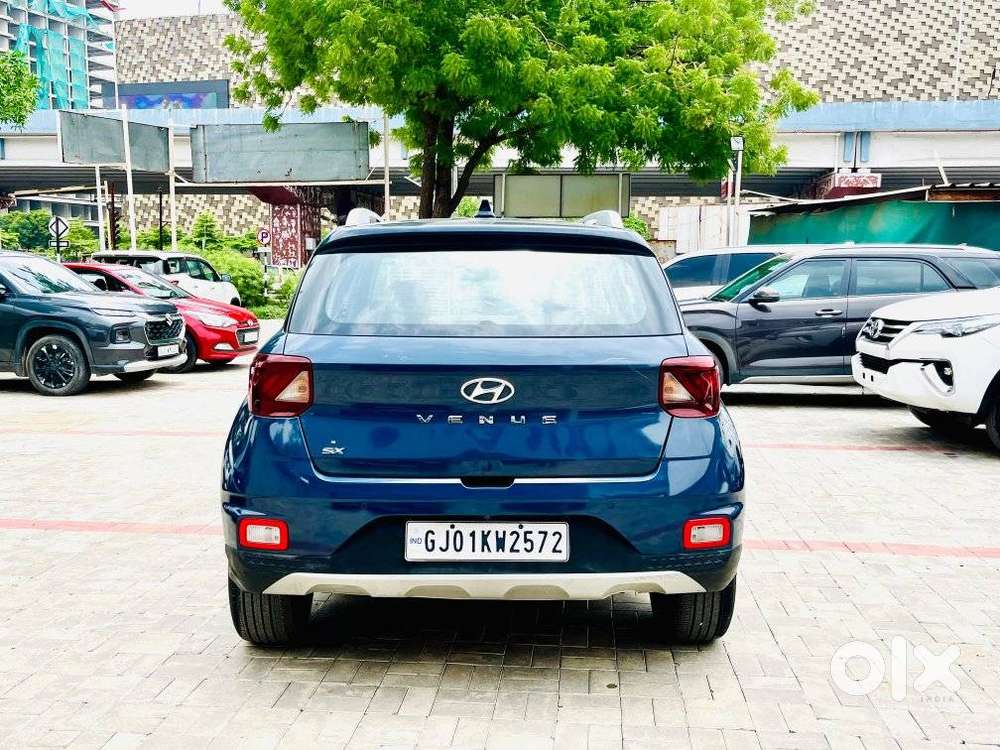 Hyundai Venue Sx+ At, 2019, Petrol