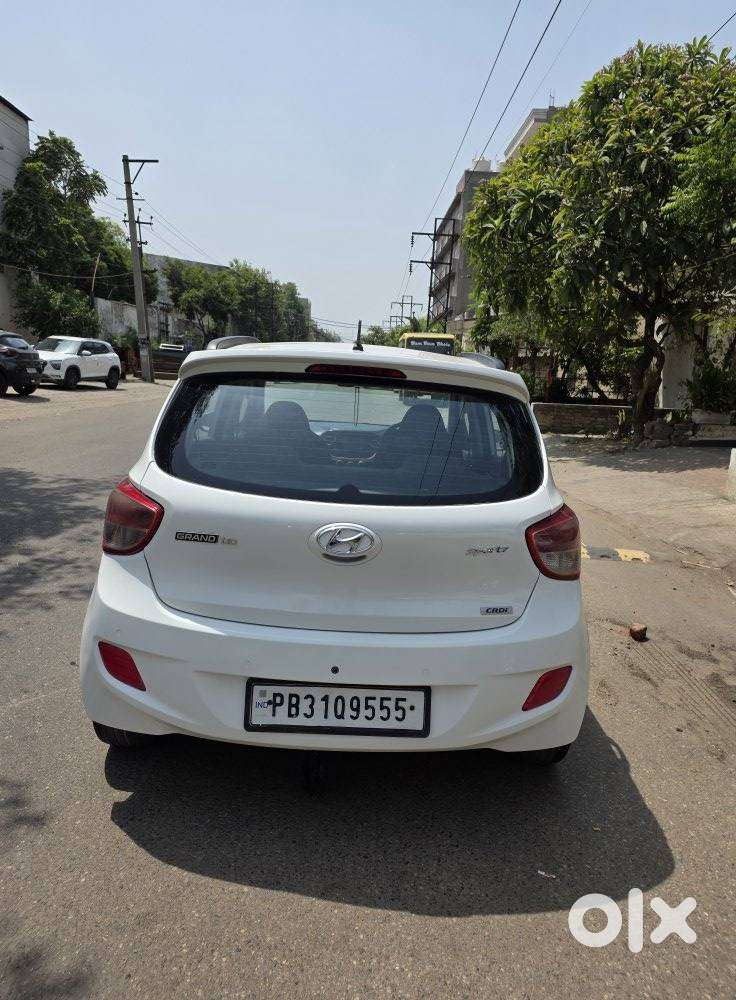 Hyundai Grand I10 1.2 Crdi Sportz, 2017, Diesel