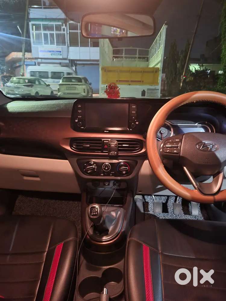 Hyundai Aura Sx Cng 2021 Top Modal