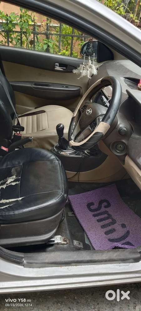 Hyundai I20 Sportz 2011