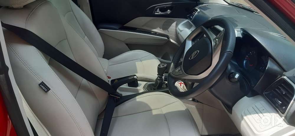 Mahindra Xuv300 W8 Option, 2022, Petrol