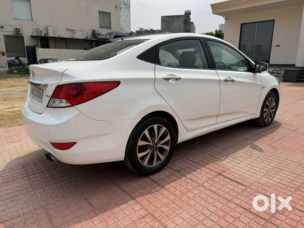 Hyundai Fluidic Verna 1.6 Crdi Sx, 2013, Diesel