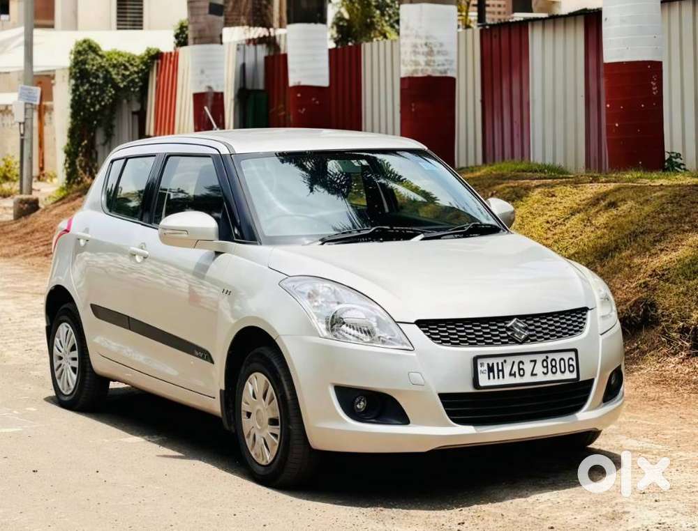 Maruti Suzuki Swift Vxi + Manual, 2014, Petrol