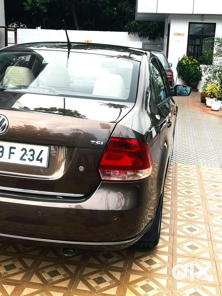 Volkswagen Vento Petrol 2015