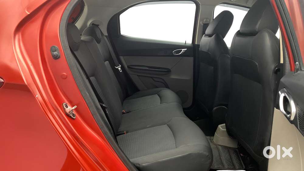 Tata Tiago 1.2 Revotron Xza, 2019, Petrol