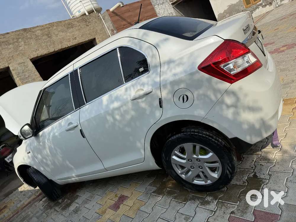 Maruti Suzuki Dzire 2015 Top Model Zdi