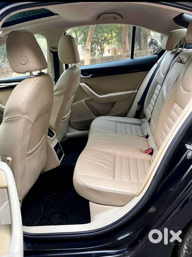 Skoda Octavia 1.8 Elegance Tsi At, 2016, Petrol