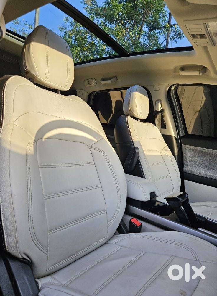 Tata Safari Pure Plus S, 2024, Diesel