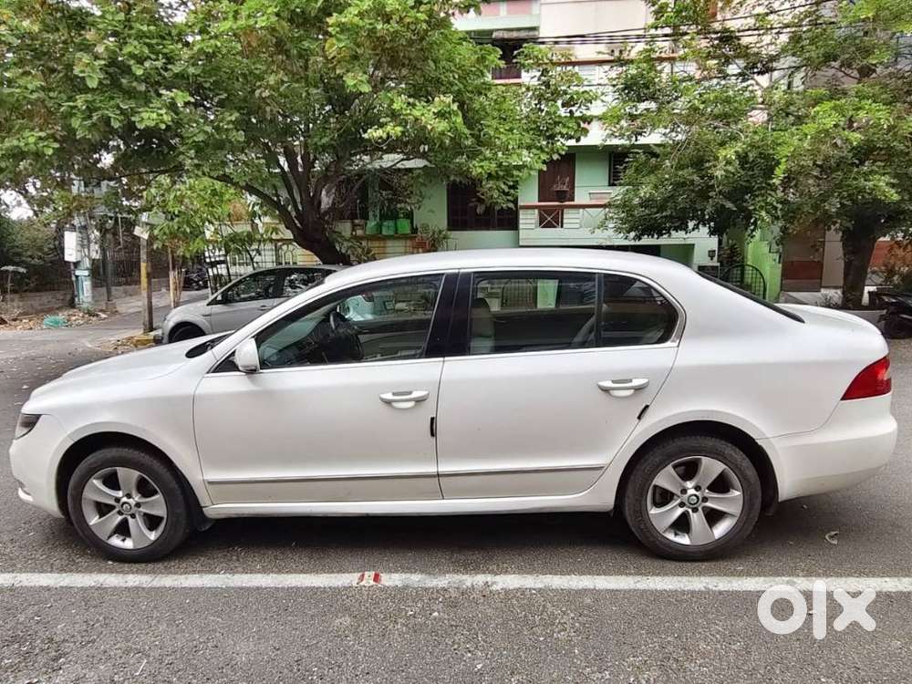 Skoda Superb 2008-2013 Petrol Ambition, 2012, Petrol