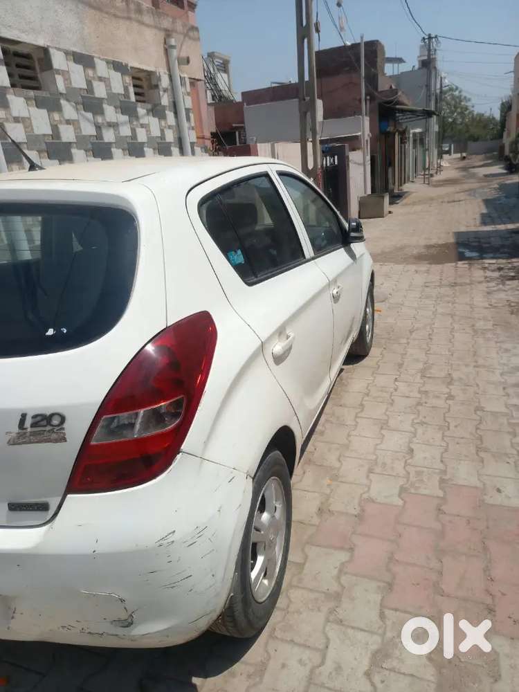 Hyundai I20 Sportz 2010