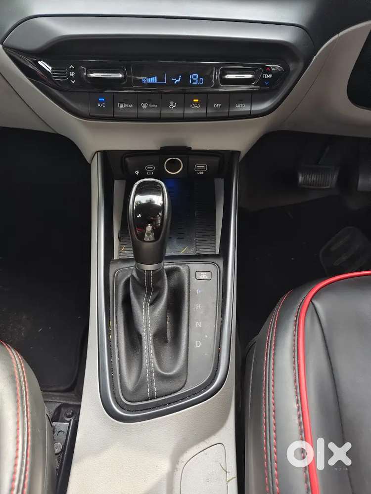 Hyundai I20 Asta 2025 Petrol Automatic First Owner