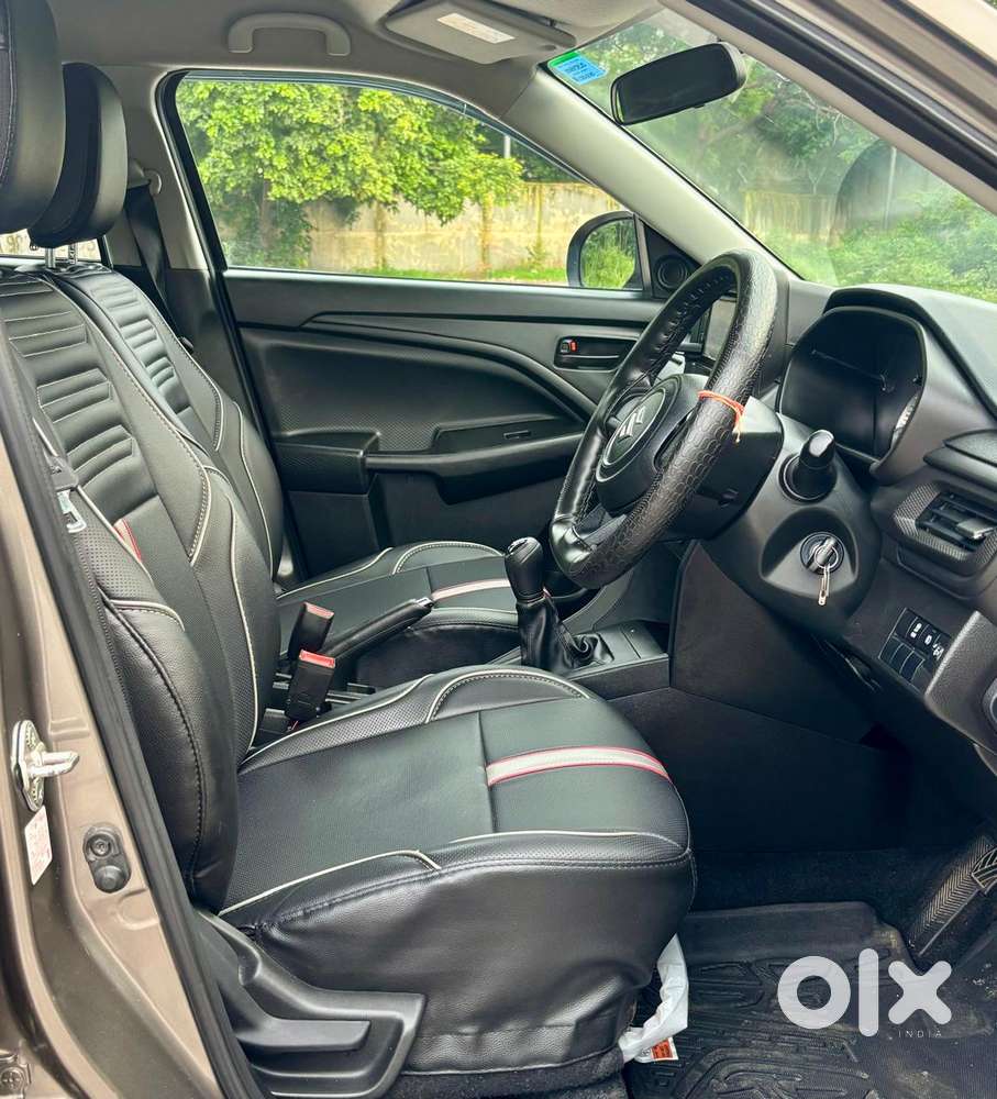 Maruti Suzuki Brezza 1.5 Lxi Smart Hybrid, 2023, Petrol