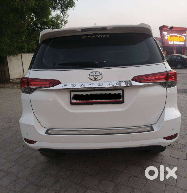 Toyota Fortuner 4x2 At 2.8 Diesel, 2019, Diesel