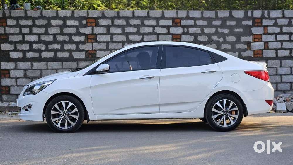 Hyundai Verna 2011-2014 1.6 Sx Vtvt (o) At, 2015, Petrol