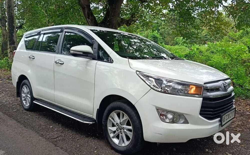 Toyota Innova Crysta 2016 Bs4  Diesel Well Maintained