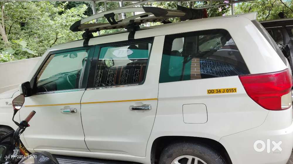 Mahindra Tuv 300 Plus P8 Model For Sale