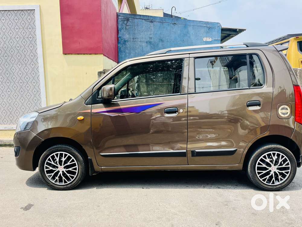 Maruti Suzuki Wagon R Vxi 1.0, 2017, Petrol