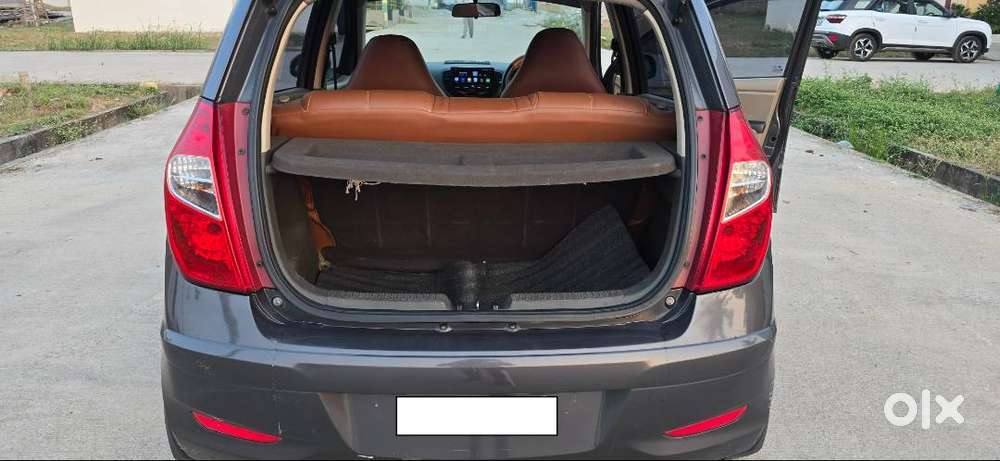 Hyundai I10 2011 Petrol Well Maintained