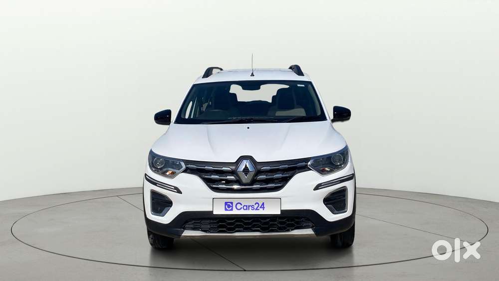 Renault Triber Rxt, 2022, Petrol