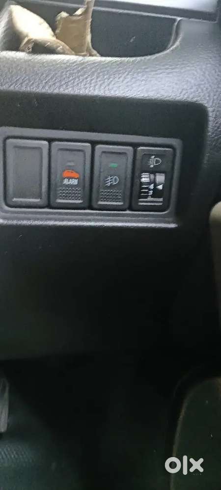 Maruti Suzuki Swift 2015 Petrol 64000 Km Driven