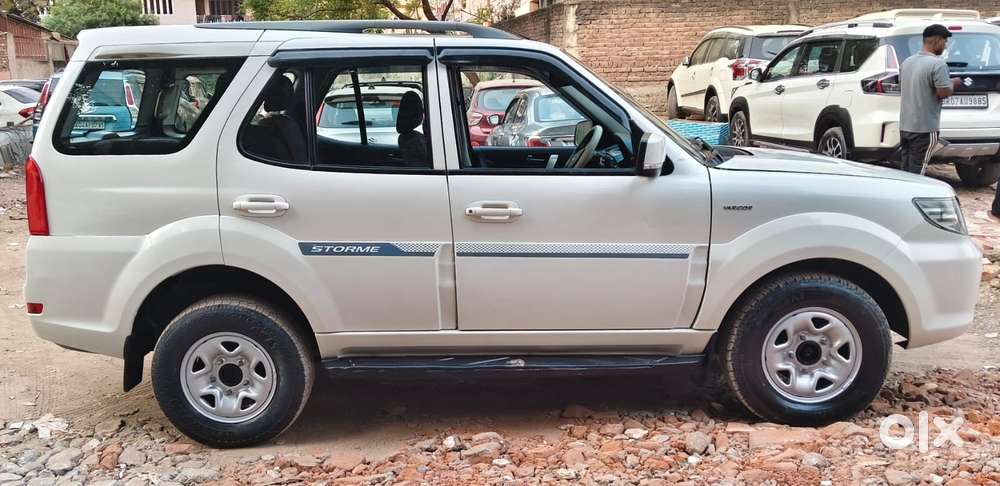 Tata Safari Storme Ex, 2016, Diesel