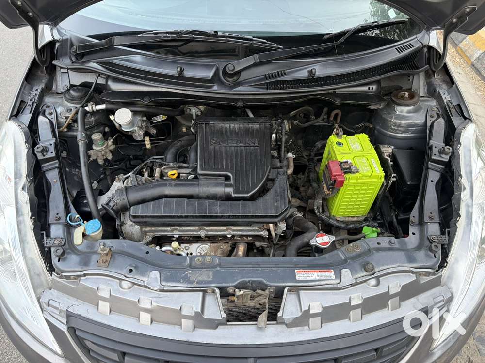 Maruti Suzuki Swift Dzire 1.2 Vxi Bsiv, 2013, Petrol