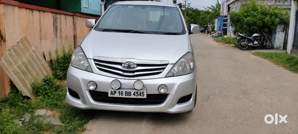 Toyota Innova Diesel 2008