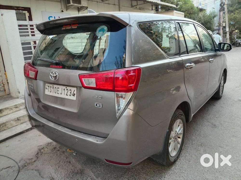 Toyota Innova Crysta