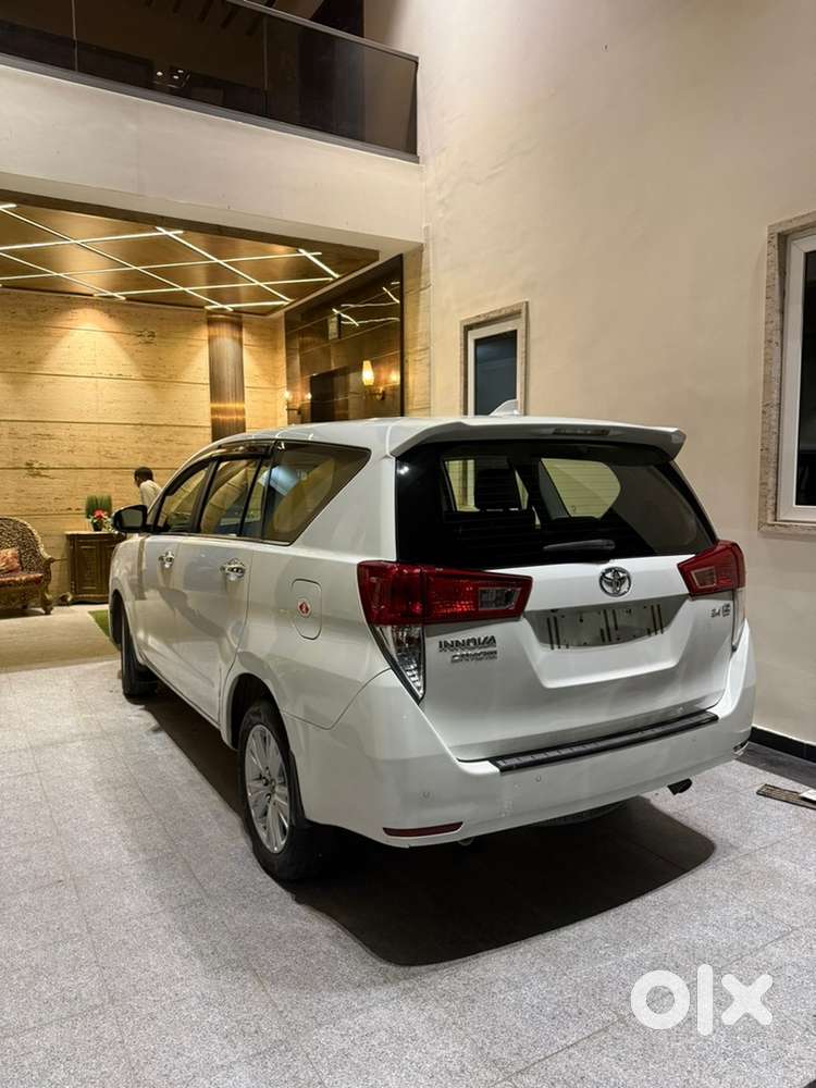 Toyota Innova Crysta Diesel 2020