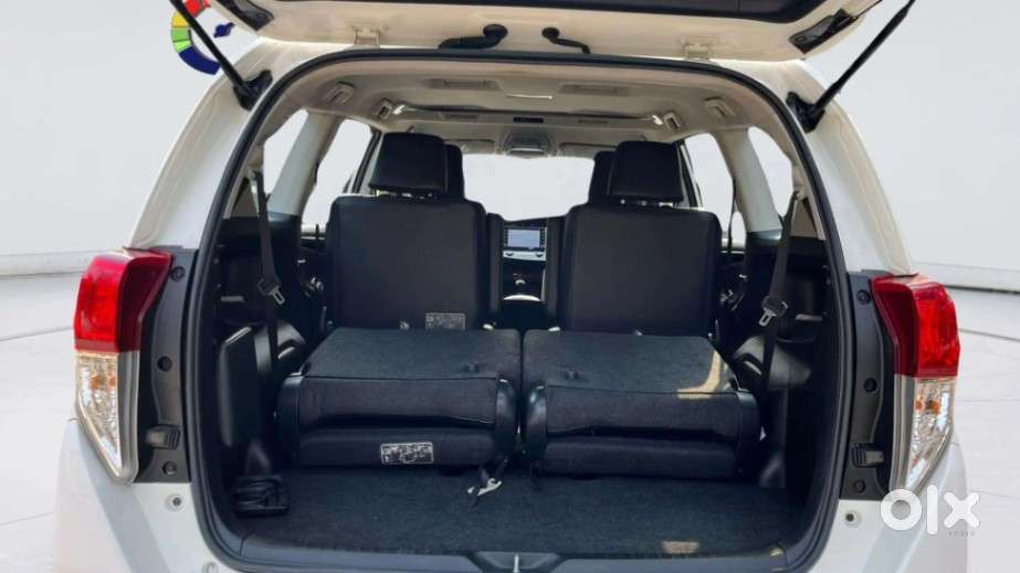 Toyota Innova Crysta [2020-ongoing] 2.4 Zx 7 Str, 2024, Diesel