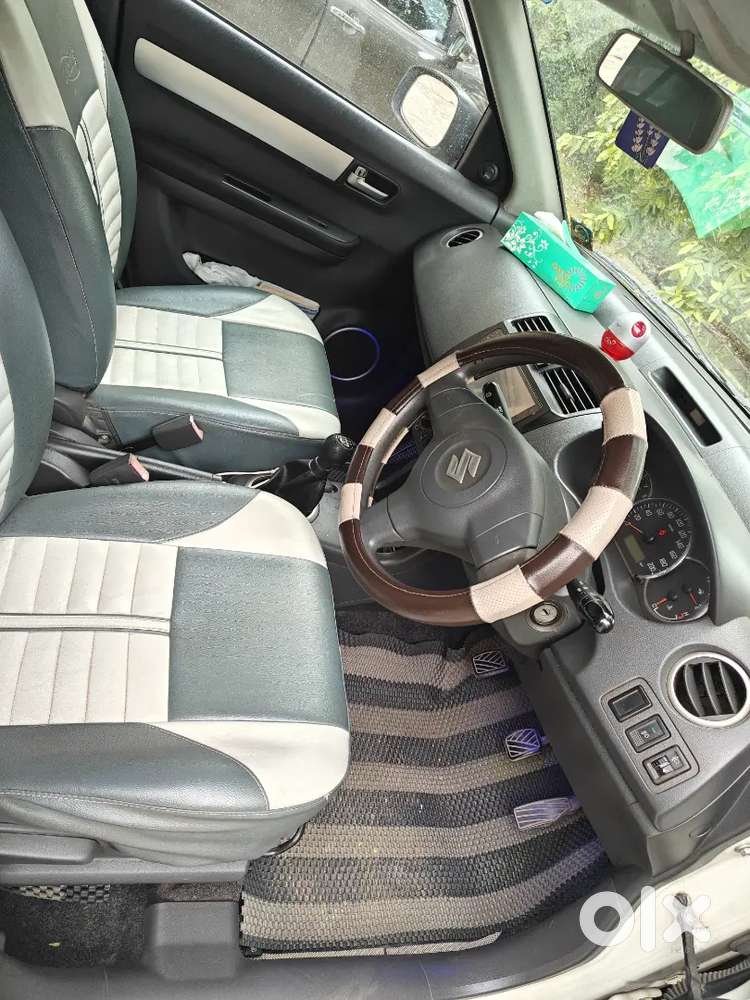 Maruti Suzuki Swift 2010 Petrol 130000 Km Driven