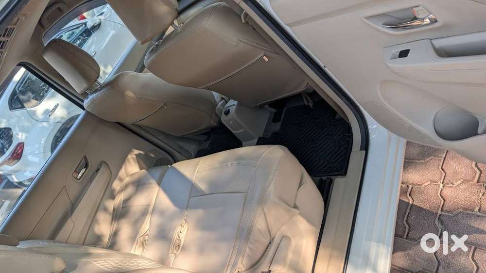 Maruti Suzuki Ertiga Vxi Abs Bs Iv, 2024, Petrol