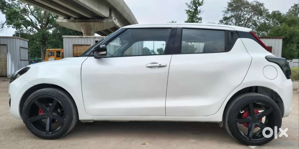 Maruti Suzuki Swift 2018 Vxi, 2022, Petrol