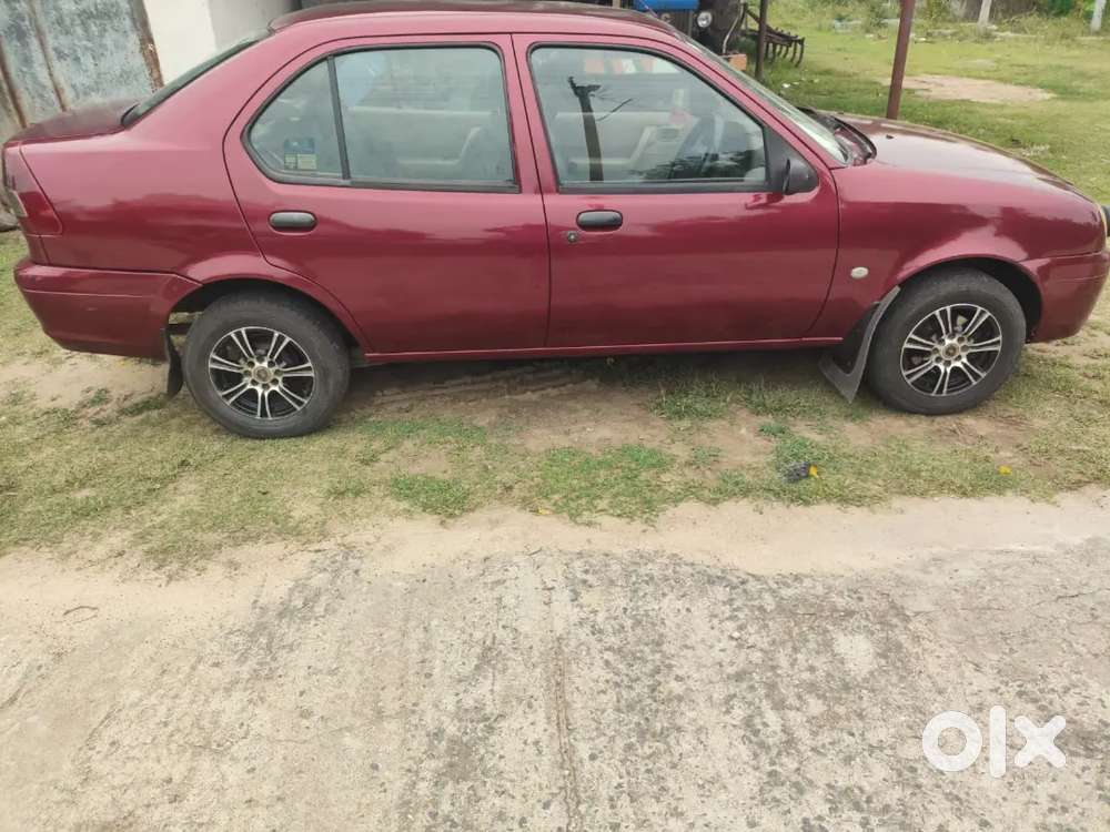Ford Ikon 2008
