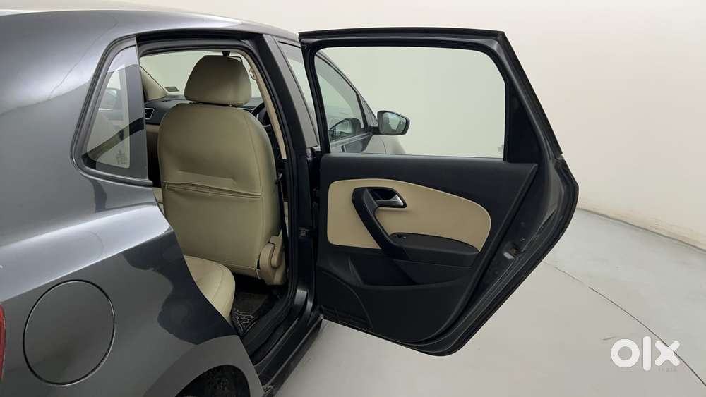 Volkswagen Polo 2009-2013 Petrol Highline 1.2l, 2015, Petrol