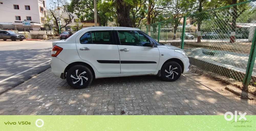 Good Condition Good Millage Buy Ing New 7 Seter