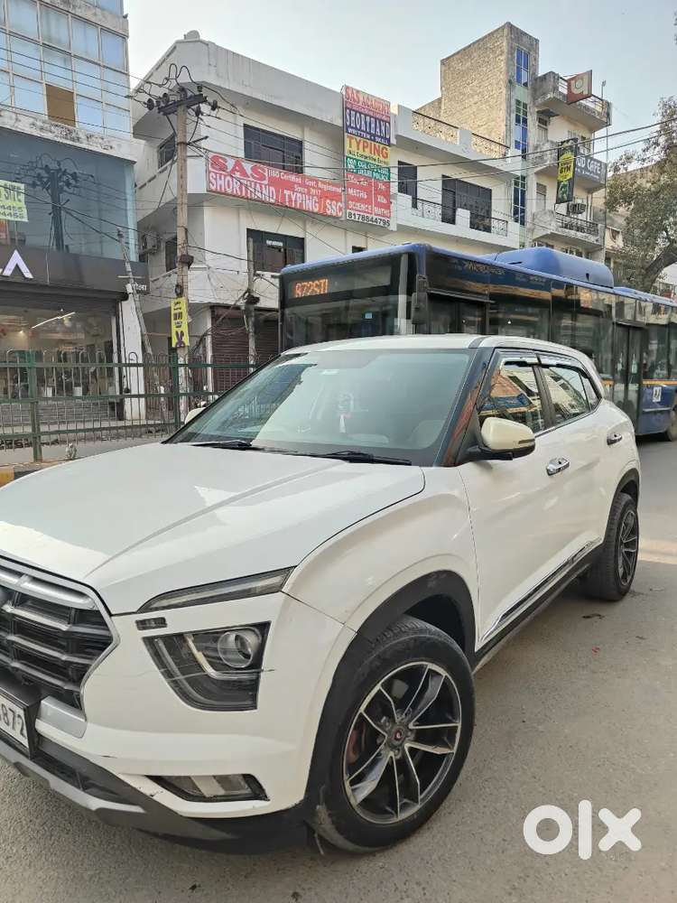 Hyundai Creta 1st Owner, 90k Km, All Top Model Accessories.