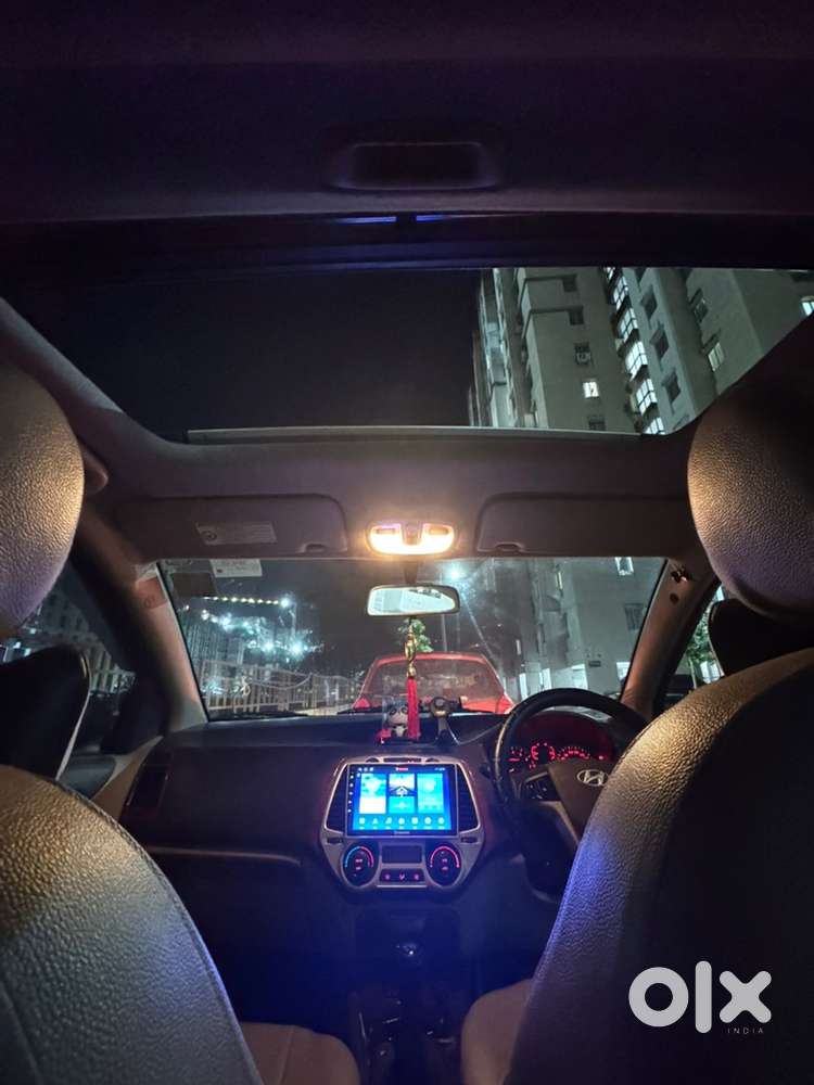 I20 Asta Petrol With Sunroof