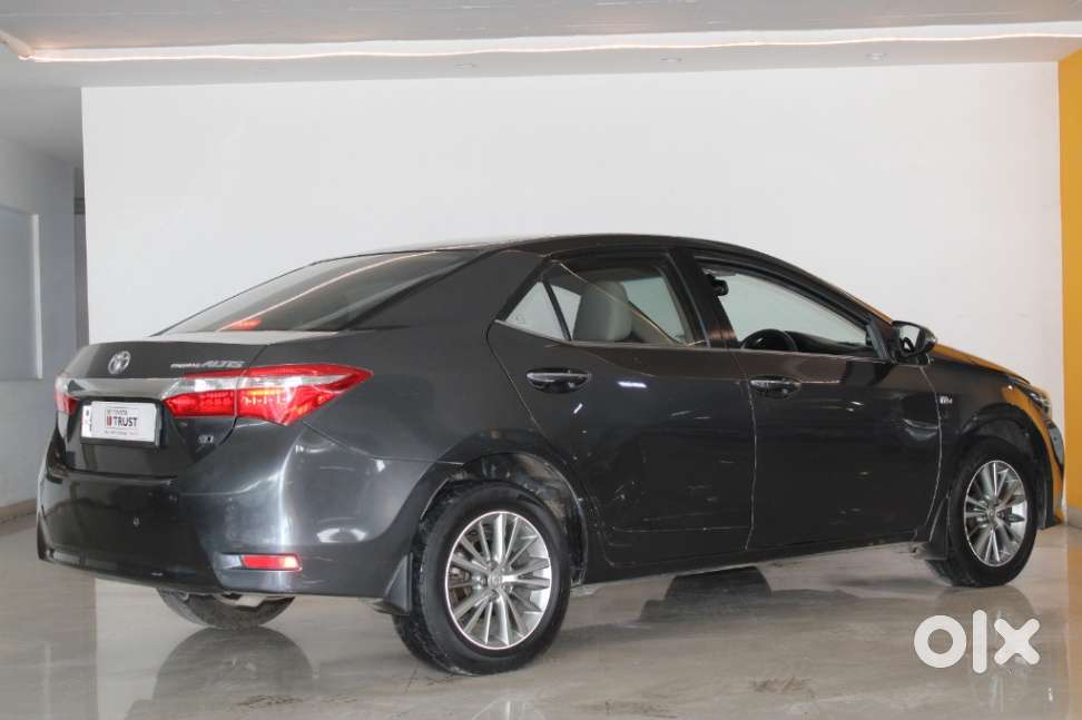 Toyota Corolla Altis VL, 2016, Petrol