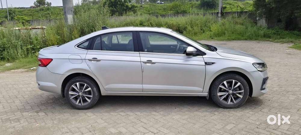 Skoda Slavia 1.0 Tsi Style, 2022, Petrol