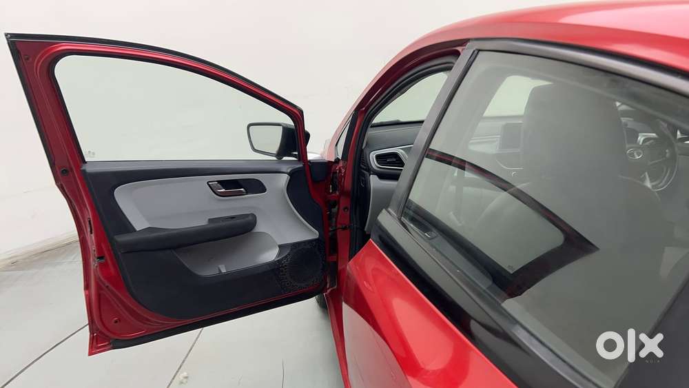 Tata Altroz 1.2 Xt, 2020, Cng & Hybrids