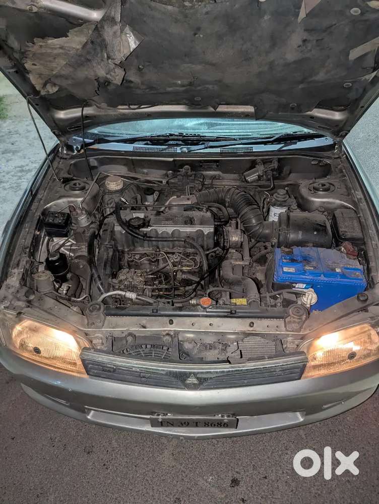 Mitsubishi Lancer 2.0 Gld 2002