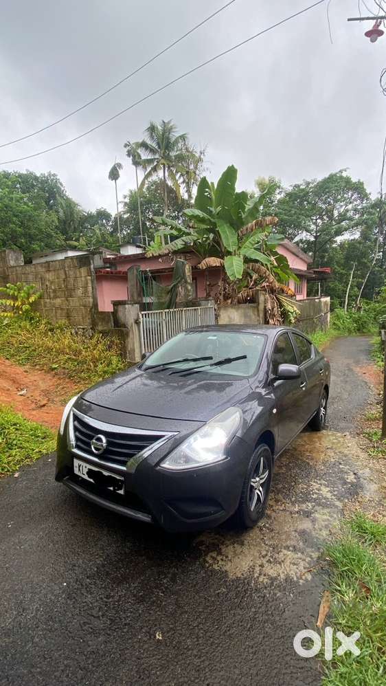 Nissan Sunny Petrol 2015