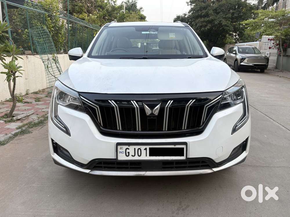 Mahindra Xuv700 2.2 Ax 7 Diesel At Luxury Pack Str Awd, 2022, Diesel