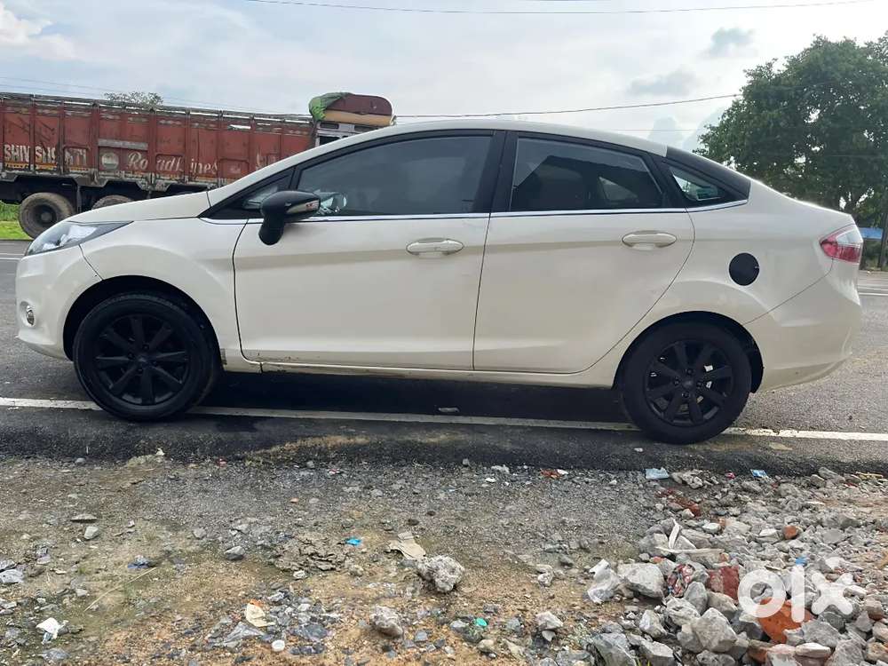 Well Maintained 2013 Ford Fiesta Global 1.5 Titanium Diesel For Sell..