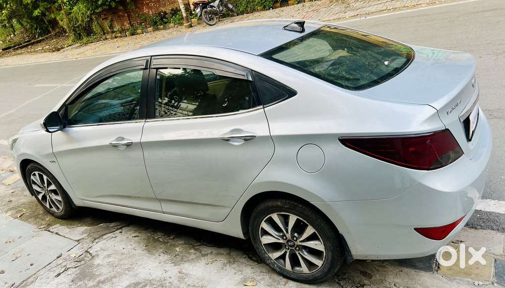 Hyundai Verna 1.6 Crdi Sx Plus At, 2016, Diesel